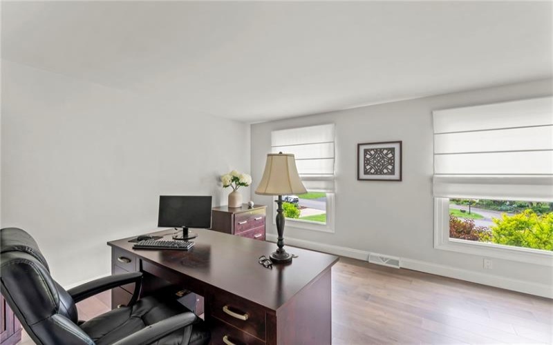 107 Lexington Drive, McMurray, 15317, 4 Bedrooms Bedrooms, 14 Rooms Rooms,3.1 BathroomsBathrooms,Residential,For Sale,Lexington Drive,1753713