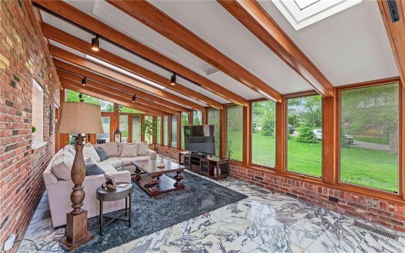 107 Lexington Drive, McMurray, 15317, 4 Bedrooms Bedrooms, 14 Rooms Rooms,3.1 BathroomsBathrooms,Residential,For Sale,Lexington Drive,1753713