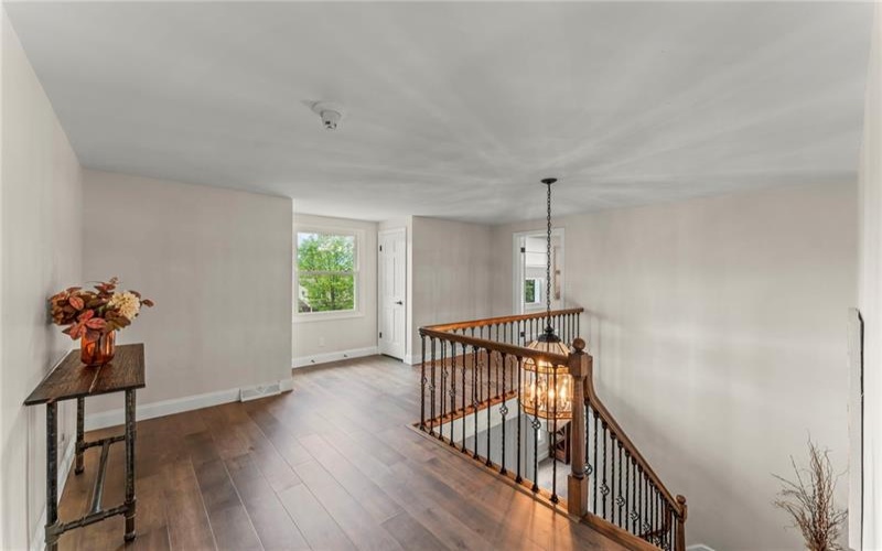 107 Lexington Drive, McMurray, 15317, 4 Bedrooms Bedrooms, 14 Rooms Rooms,3.1 BathroomsBathrooms,Residential,For Sale,Lexington Drive,1753713