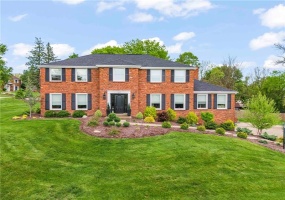 107 Lexington Drive, McMurray, 15317, 4 Bedrooms Bedrooms, 14 Rooms Rooms,3.1 BathroomsBathrooms,Residential,For Sale,Lexington Drive,1753713