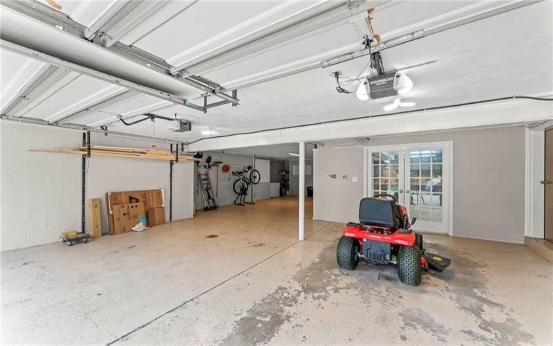107 Lexington Drive, McMurray, 15317, 4 Bedrooms Bedrooms, 14 Rooms Rooms,3.1 BathroomsBathrooms,Residential,For Sale,Lexington Drive,1753713