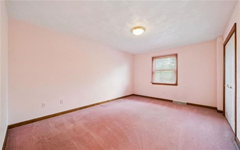 245 Meadow Spring Road, Greensburg, 15601, 4 Bedrooms Bedrooms, 10 Rooms Rooms,3.1 BathroomsBathrooms,Residential,For Sale,Meadow Spring Road,1753738