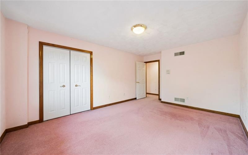 245 Meadow Spring Road, Greensburg, 15601, 4 Bedrooms Bedrooms, 10 Rooms Rooms,3.1 BathroomsBathrooms,Residential,For Sale,Meadow Spring Road,1753738