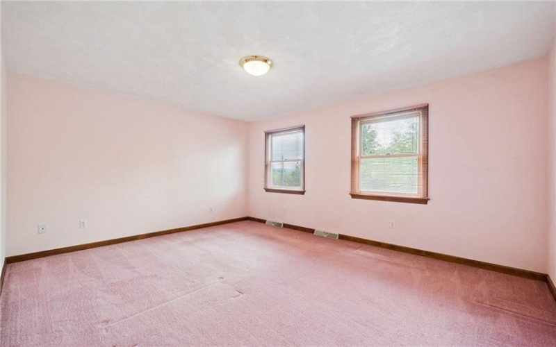 245 Meadow Spring Road, Greensburg, 15601, 4 Bedrooms Bedrooms, 10 Rooms Rooms,3.1 BathroomsBathrooms,Residential,For Sale,Meadow Spring Road,1753738