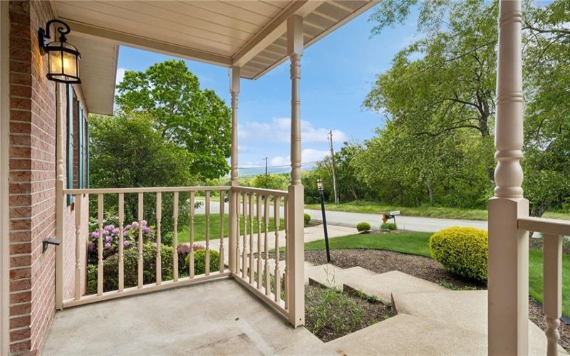 245 Meadow Spring Road, Greensburg, 15601, 4 Bedrooms Bedrooms, 10 Rooms Rooms,3.1 BathroomsBathrooms,Residential,For Sale,Meadow Spring Road,1753738