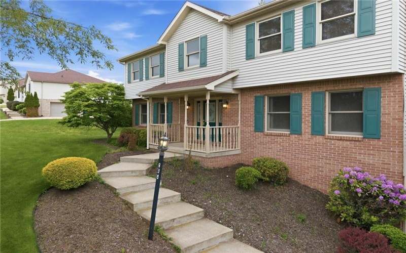 245 Meadow Spring Road, Greensburg, 15601, 4 Bedrooms Bedrooms, 10 Rooms Rooms,3.1 BathroomsBathrooms,Residential,For Sale,Meadow Spring Road,1753738