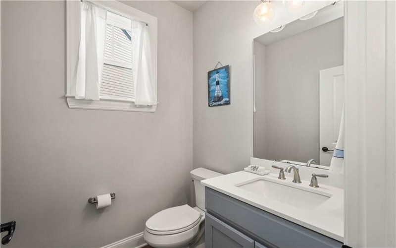 121 Maggie Drive, Eighty Four, 15330, 4 Bedrooms Bedrooms, 9 Rooms Rooms,3.1 BathroomsBathrooms,Residential,For Sale,Maggie Drive,1753767