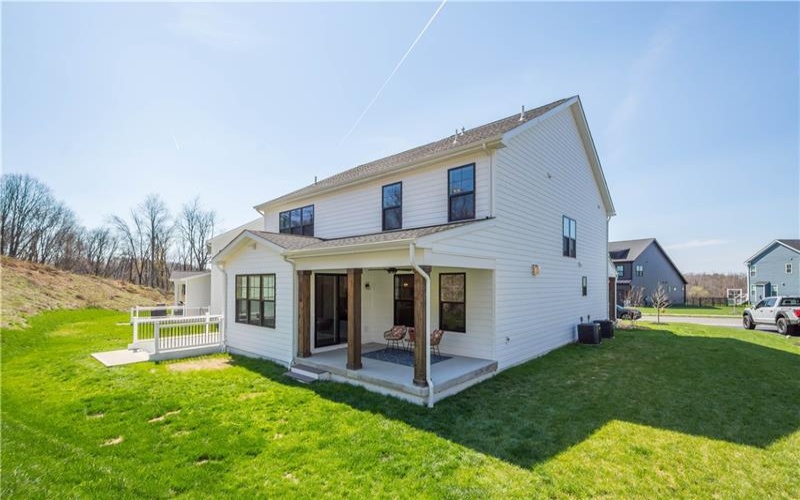 121 Maggie Drive, Eighty Four, 15330, 4 Bedrooms Bedrooms, 9 Rooms Rooms,3.1 BathroomsBathrooms,Residential,For Sale,Maggie Drive,1753767