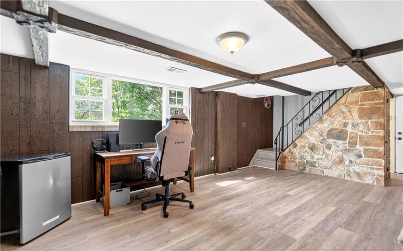 4 Meadowcrest Dr, Cecil, 15321, 3 Bedrooms Bedrooms, 8 Rooms Rooms,2 BathroomsBathrooms,Residential,For Sale,Meadowcrest Dr,1753769