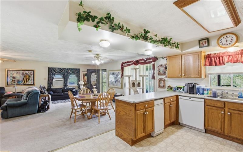 776 Fraction Rd, West Finley, 15377, 2 Bedrooms Bedrooms, 7 Rooms Rooms,1.1 BathroomsBathrooms,Residential,For Sale,Fraction Rd,1753141