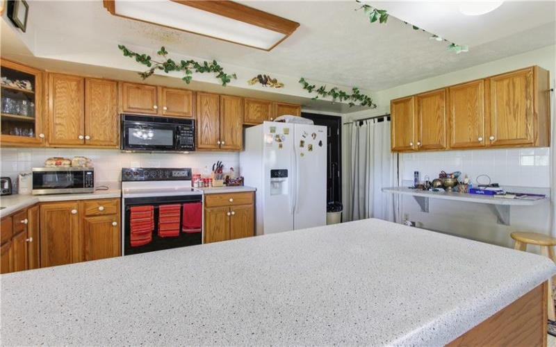 776 Fraction Rd, West Finley, 15377, 2 Bedrooms Bedrooms, 7 Rooms Rooms,1.1 BathroomsBathrooms,Residential,For Sale,Fraction Rd,1753141