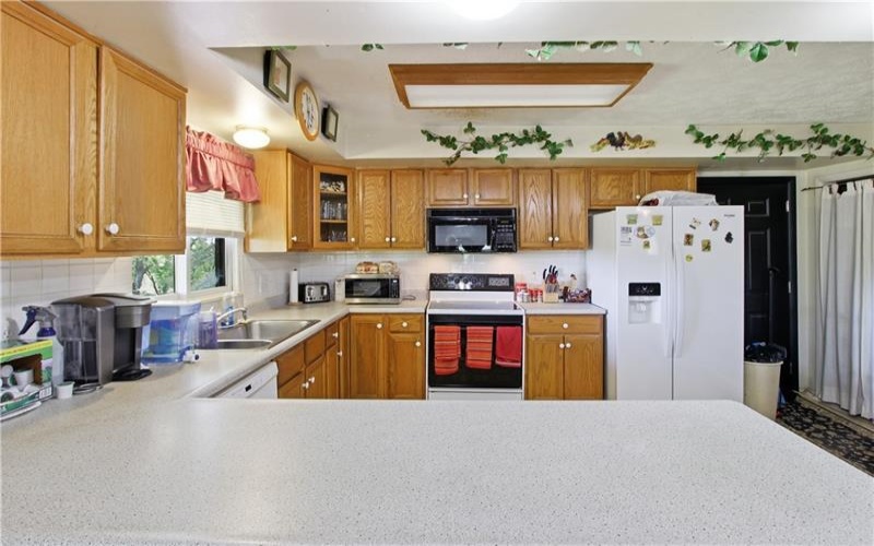 776 Fraction Rd, West Finley, 15377, 2 Bedrooms Bedrooms, 7 Rooms Rooms,1.1 BathroomsBathrooms,Residential,For Sale,Fraction Rd,1753141