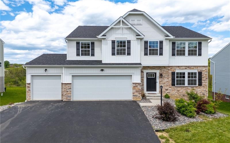 269 Lily Ridge Dr, Canonsburg, 15317, 6 Bedrooms Bedrooms, 13 Rooms Rooms,4 BathroomsBathrooms,Residential,For Sale,Lily Ridge Dr,1753704