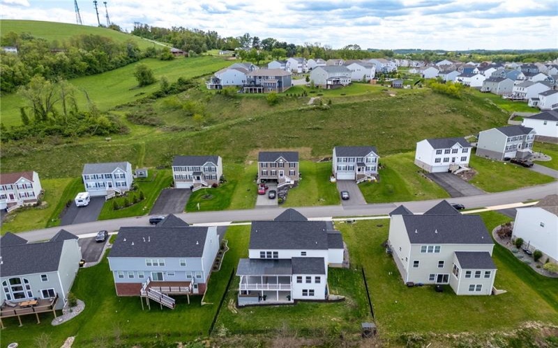 269 Lily Ridge Dr, Canonsburg, 15317, 6 Bedrooms Bedrooms, 13 Rooms Rooms,4 BathroomsBathrooms,Residential,For Sale,Lily Ridge Dr,1753704