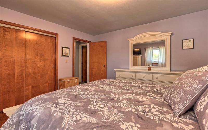 90 Penn Avenue, Irwin, 15642, 2 Bedrooms Bedrooms, 8 Rooms Rooms,1.1 BathroomsBathrooms,Residential,For Sale,Penn Avenue,1753742
