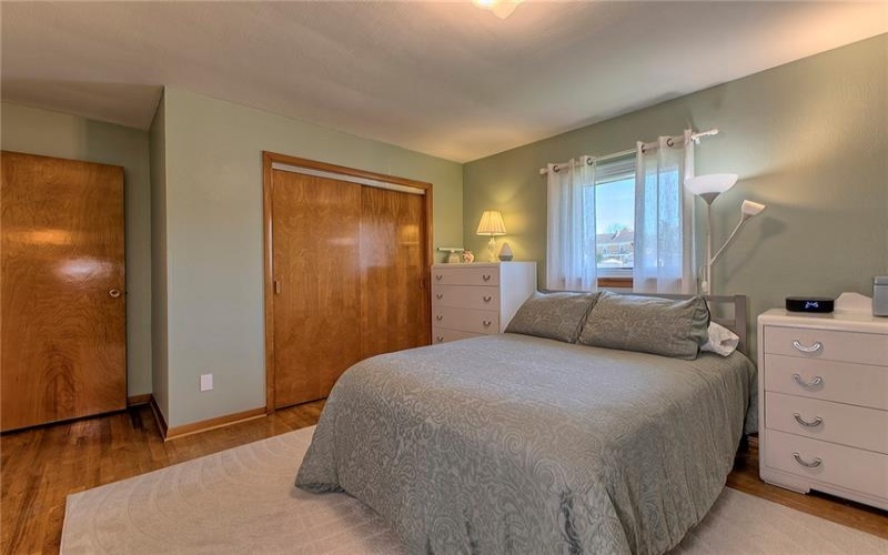 90 Penn Avenue, Irwin, 15642, 2 Bedrooms Bedrooms, 8 Rooms Rooms,1.1 BathroomsBathrooms,Residential,For Sale,Penn Avenue,1753742