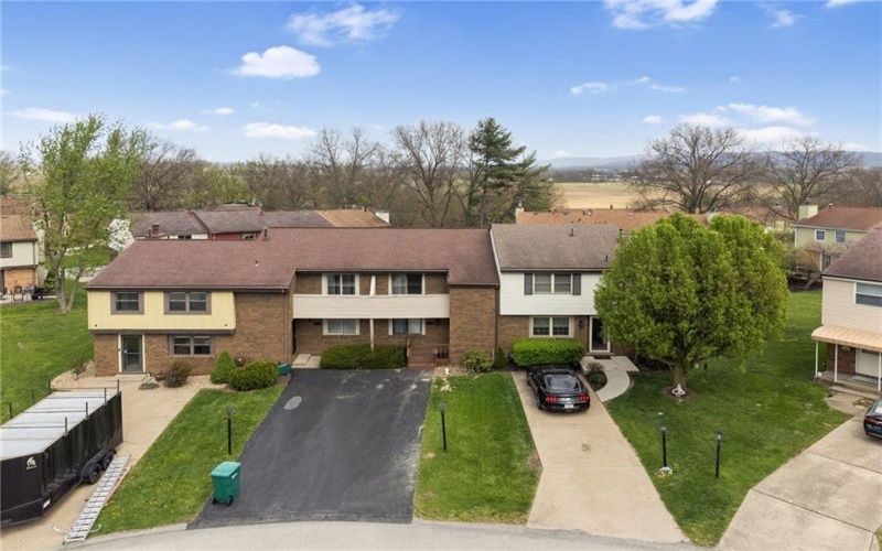 224 Sequoia Ct, Latrobe, 15650, 3 Bedrooms Bedrooms, 7 Rooms Rooms,2.1 BathroomsBathrooms,Residential,For Sale,Sequoia Ct,1753820