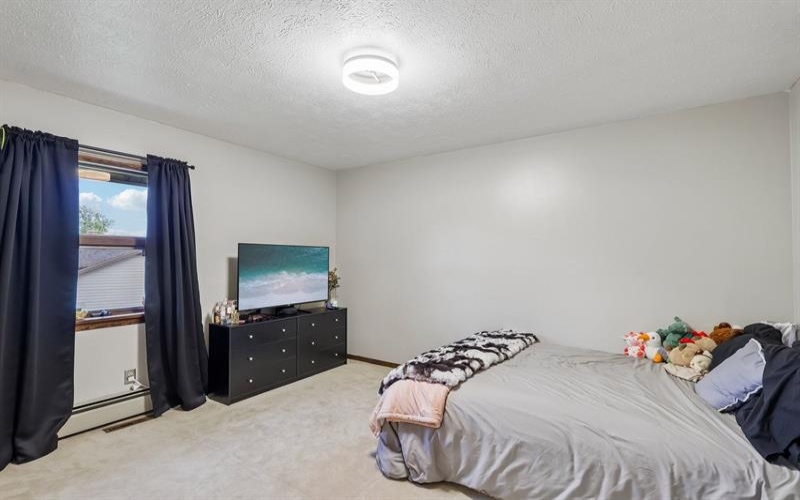 128 Southwood DRIVE, Uniontown, 15401, 4 Bedrooms Bedrooms, 9 Rooms Rooms,3 BathroomsBathrooms,Residential,For Sale,Southwood,1753868