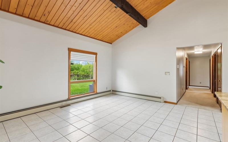 128 Southwood DRIVE, Uniontown, 15401, 4 Bedrooms Bedrooms, 9 Rooms Rooms,3 BathroomsBathrooms,Residential,For Sale,Southwood,1753868