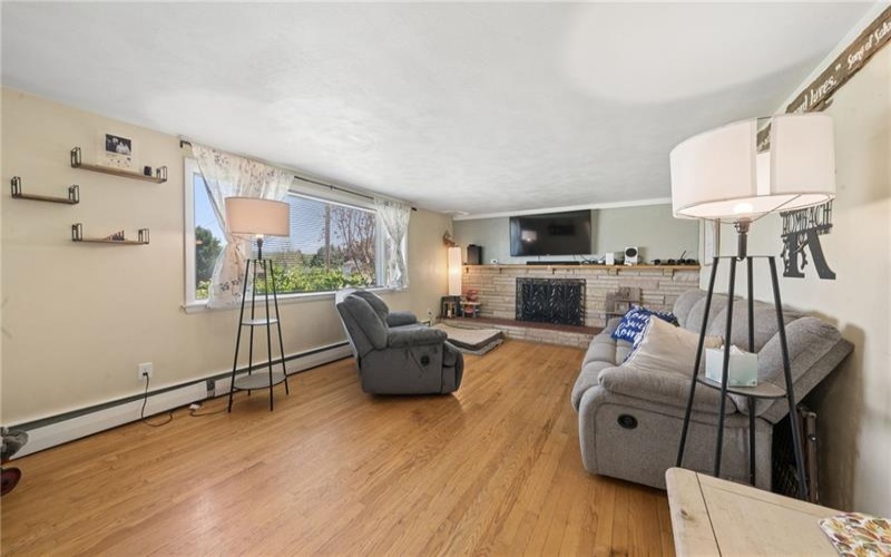 805 Caroline St, Latrobe, 15650, 3 Bedrooms Bedrooms, 6 Rooms Rooms,2 BathroomsBathrooms,Residential,For Sale,Caroline St,1753875