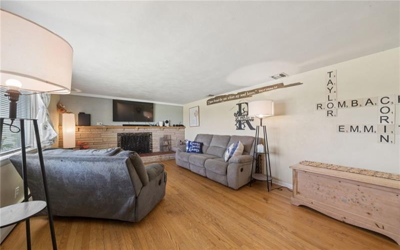 805 Caroline St, Latrobe, 15650, 3 Bedrooms Bedrooms, 6 Rooms Rooms,2 BathroomsBathrooms,Residential,For Sale,Caroline St,1753875