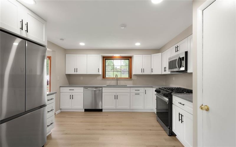 3455 Fawn Valley Ln, Finleyville, 15332, 3 Bedrooms Bedrooms, 9 Rooms Rooms,1.1 BathroomsBathrooms,Residential,For Sale,Fawn Valley Ln,1753878