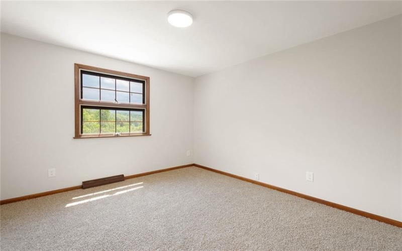 3455 Fawn Valley Ln, Finleyville, 15332, 3 Bedrooms Bedrooms, 9 Rooms Rooms,1.1 BathroomsBathrooms,Residential,For Sale,Fawn Valley Ln,1753878