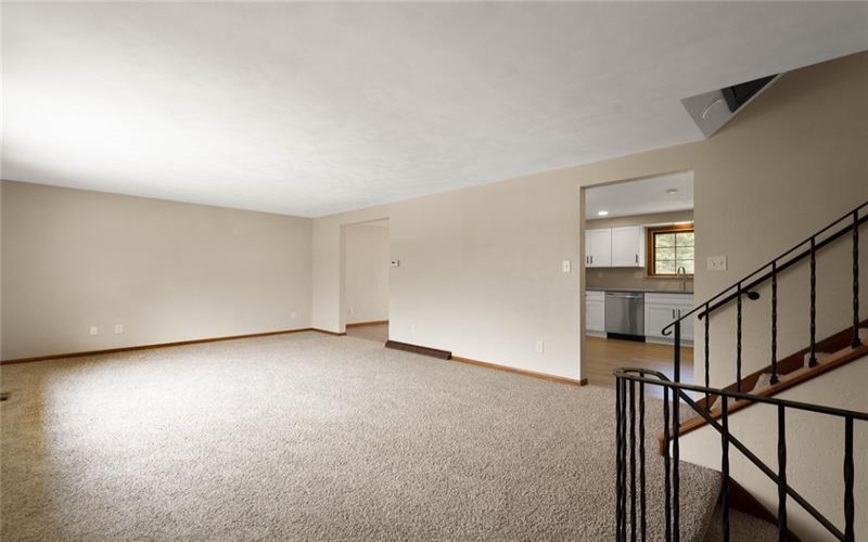 3455 Fawn Valley Ln, Finleyville, 15332, 3 Bedrooms Bedrooms, 9 Rooms Rooms,1.1 BathroomsBathrooms,Residential,For Sale,Fawn Valley Ln,1753878