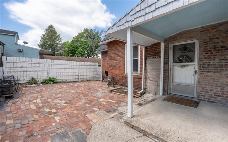 400 1/2 Jackson Ave, Vandergrift, 15690, 2 Bedrooms Bedrooms, ,1 BathroomBathrooms,Residential,For Sale,Jackson Ave,1753881