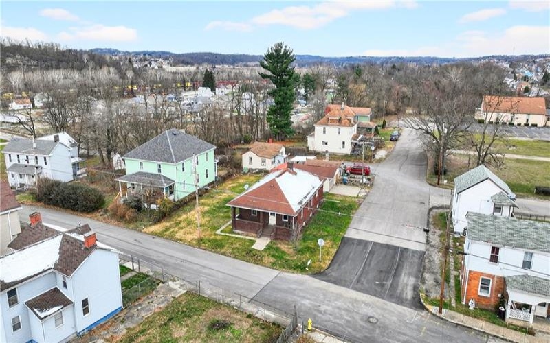 1404 Aetna St, Connellsville, 15425, 2 Bedrooms Bedrooms, ,1.1 BathroomsBathrooms,Residential,For Sale,Aetna St,1741963