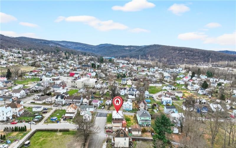 1404 Aetna St, Connellsville, 15425, 2 Bedrooms Bedrooms, ,1.1 BathroomsBathrooms,Residential,For Sale,Aetna St,1741963