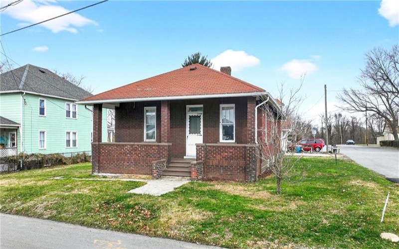 1404 Aetna St, Connellsville, 15425, 2 Bedrooms Bedrooms, ,1.1 BathroomsBathrooms,Residential,For Sale,Aetna St,1741963