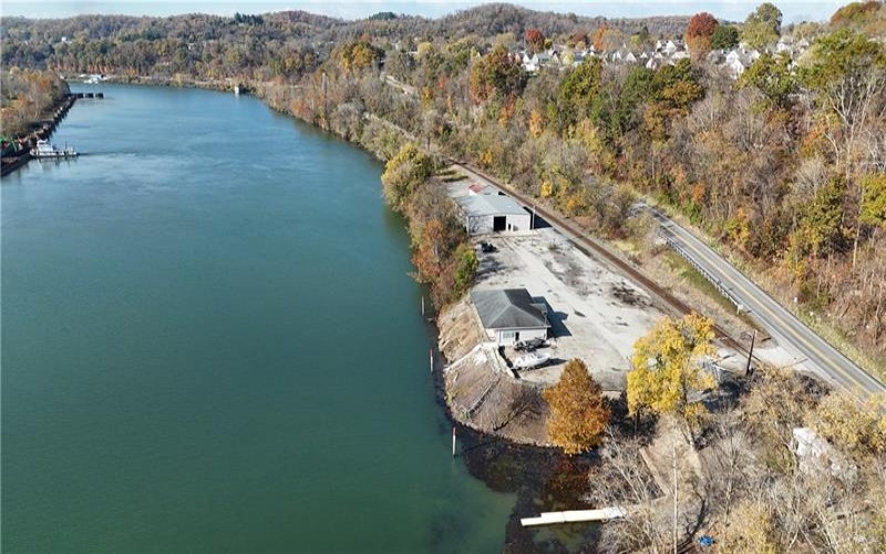 736 Front St, Fredericktown, 15333, ,Commercial-industrial-business,For Sale,Front St,1753171