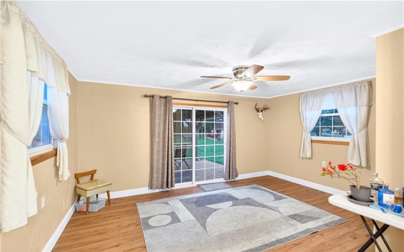 445 Lexington Dr, Greensburg, 15601, 3 Bedrooms Bedrooms, 9 Rooms Rooms,2 BathroomsBathrooms,Residential,For Sale,Lexington Dr,1753809