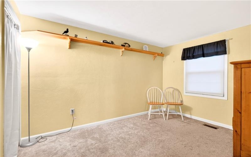 445 Lexington Dr, Greensburg, 15601, 3 Bedrooms Bedrooms, 9 Rooms Rooms,2 BathroomsBathrooms,Residential,For Sale,Lexington Dr,1753809