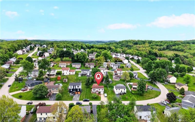 445 Lexington Dr, Greensburg, 15601, 3 Bedrooms Bedrooms, 9 Rooms Rooms,2 BathroomsBathrooms,Residential,For Sale,Lexington Dr,1753809