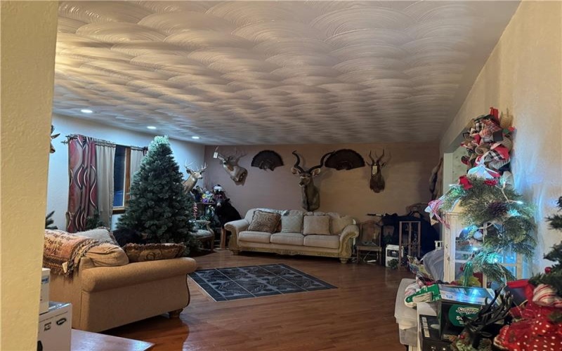 1711 Ridgewood Dr, Washington, 15301, 3 Bedrooms Bedrooms, 6 Rooms Rooms,2 BathroomsBathrooms,Residential,For Sale,Ridgewood Dr,1753825