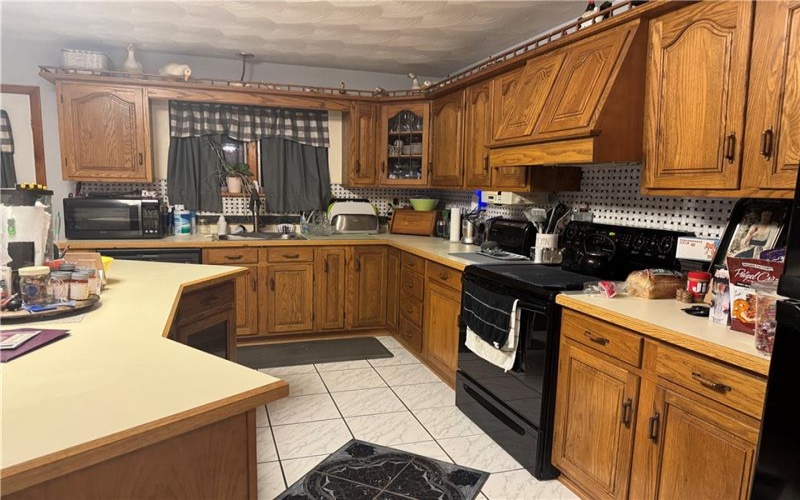 1711 Ridgewood Dr, Washington, 15301, 3 Bedrooms Bedrooms, 6 Rooms Rooms,2 BathroomsBathrooms,Residential,For Sale,Ridgewood Dr,1753825
