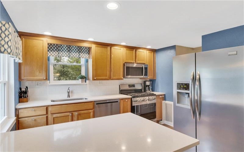121 Demar Blvd, Canonsburg, 15317, 3 Bedrooms Bedrooms, 6 Rooms Rooms,1.1 BathroomsBathrooms,Residential,For Sale,Demar Blvd,1753894