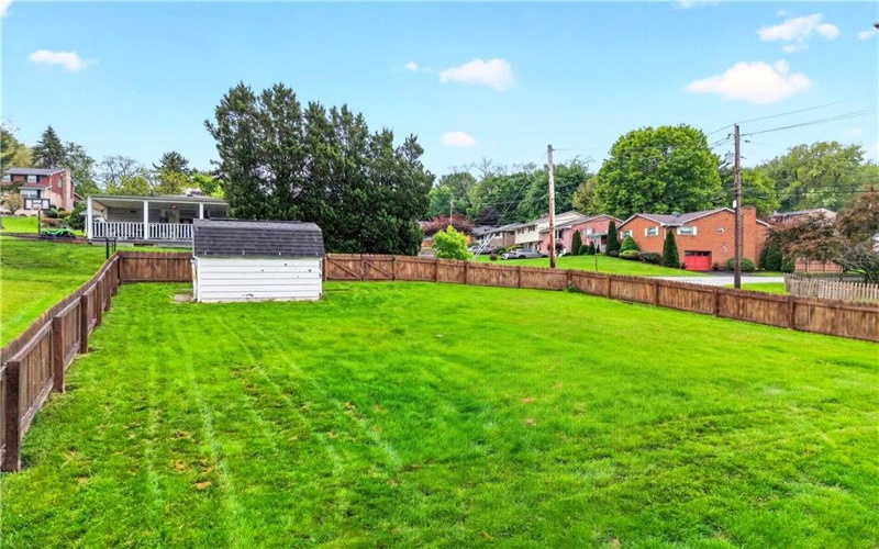 701 Locust St., Greensburg, 15601, 3 Bedrooms Bedrooms, 9 Rooms Rooms,1.1 BathroomsBathrooms,Residential,For Sale,Locust St.,1753901