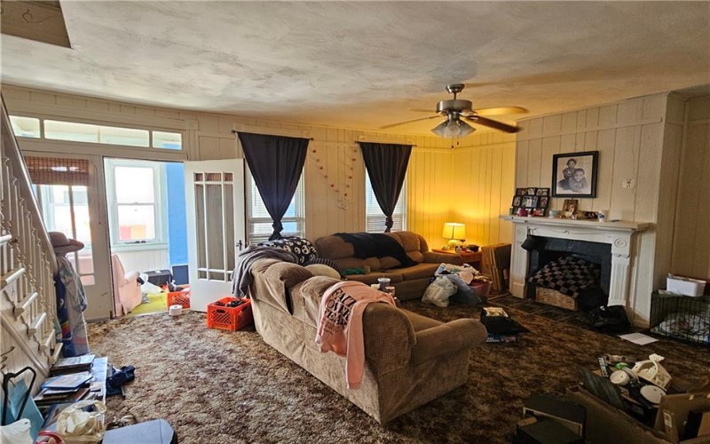 619 Chestnut St, Irwin, 15642, 2 Bedrooms Bedrooms, ,1.1 BathroomsBathrooms,Residential,For Sale,Chestnut St,1753908