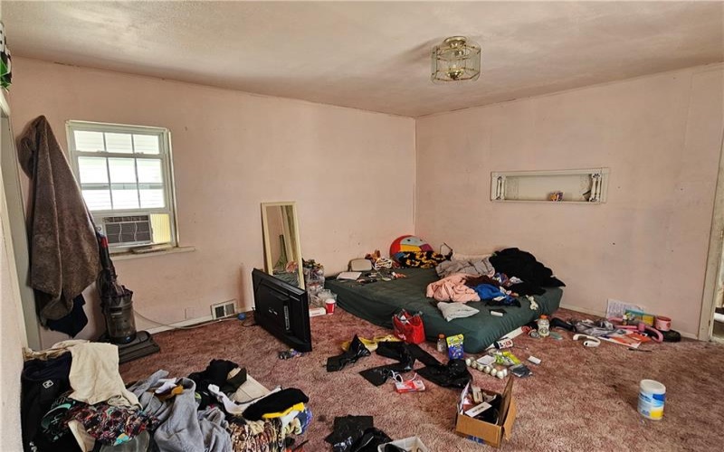 619 Chestnut St, Irwin, 15642, 2 Bedrooms Bedrooms, ,1.1 BathroomsBathrooms,Residential,For Sale,Chestnut St,1753908