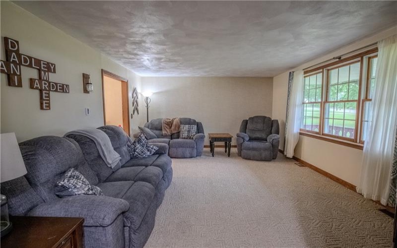 510 Mapletown Road, Garards Fort, 15334, 4 Bedrooms Bedrooms, ,2 BathroomsBathrooms,Residential,For Sale,Mapletown Road,1753911
