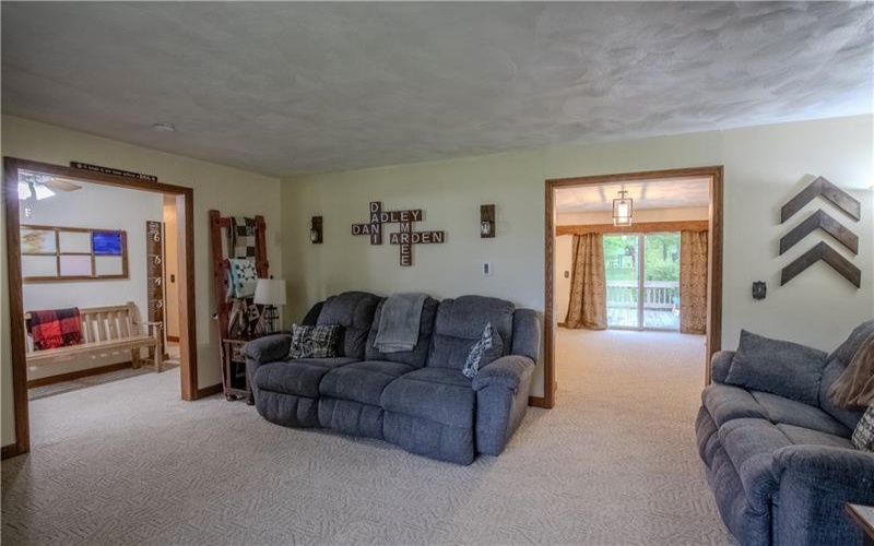 510 Mapletown Road, Garards Fort, 15334, 4 Bedrooms Bedrooms, ,2 BathroomsBathrooms,Residential,For Sale,Mapletown Road,1753911