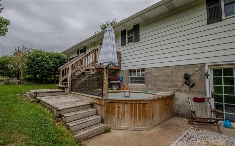510 Mapletown Road, Garards Fort, 15334, 4 Bedrooms Bedrooms, ,2 BathroomsBathrooms,Residential,For Sale,Mapletown Road,1753911