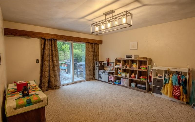 510 Mapletown Road, Garards Fort, 15334, 4 Bedrooms Bedrooms, ,2 BathroomsBathrooms,Residential,For Sale,Mapletown Road,1753911