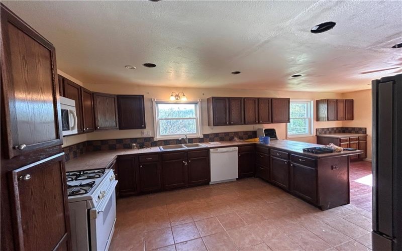 811 Lime St, Monongahela, 15063, 2 Bedrooms Bedrooms, 8 Rooms Rooms,1.1 BathroomsBathrooms,Residential,For Sale,Lime St,1753920