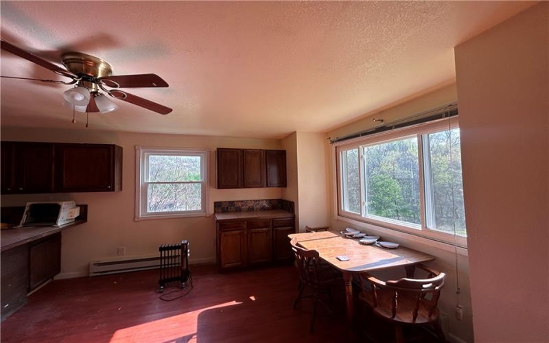 811 Lime St, Monongahela, 15063, 2 Bedrooms Bedrooms, 8 Rooms Rooms,1.1 BathroomsBathrooms,Residential,For Sale,Lime St,1753920