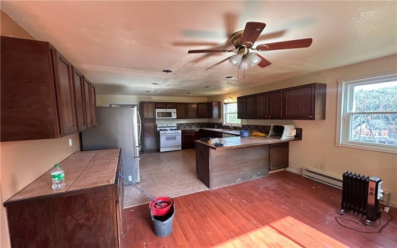 811 Lime St, Monongahela, 15063, 2 Bedrooms Bedrooms, 8 Rooms Rooms,1.1 BathroomsBathrooms,Residential,For Sale,Lime St,1753920