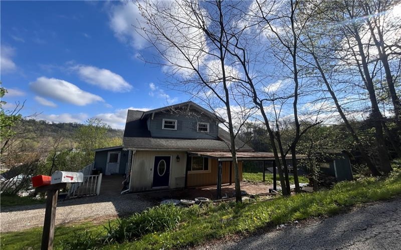 811 Lime St, Monongahela, 15063, 2 Bedrooms Bedrooms, 8 Rooms Rooms,1.1 BathroomsBathrooms,Residential,For Sale,Lime St,1753920